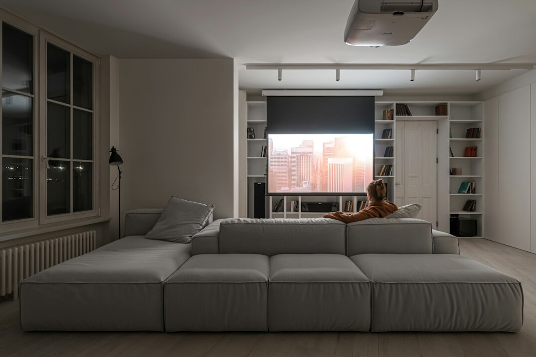 smart lighting in living room
